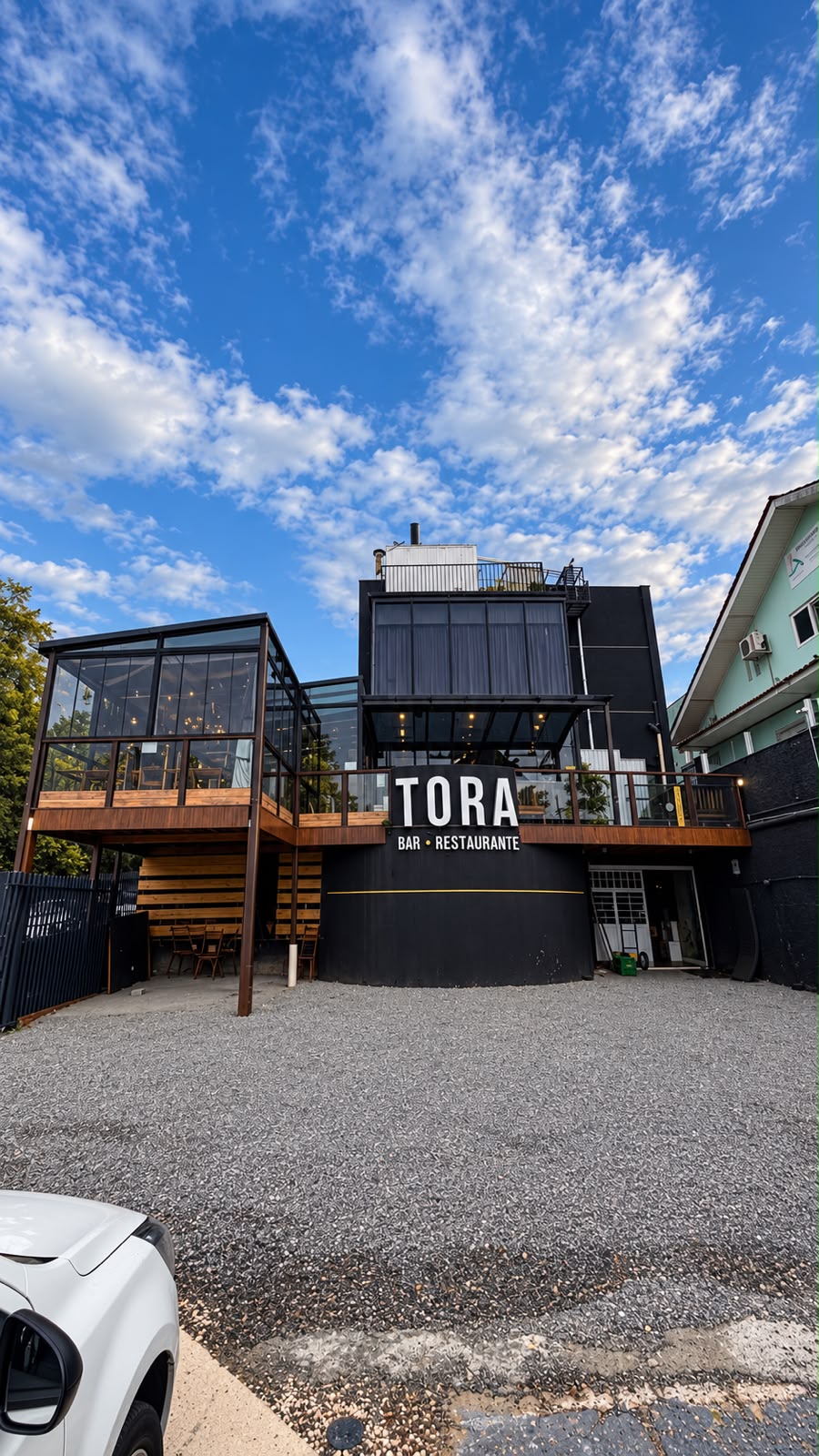 Fachada do Tora Bar e Restaurante